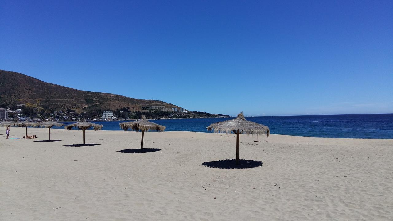 Papudo Laguna Vista Al Mar Y Piscina Exteriör bild